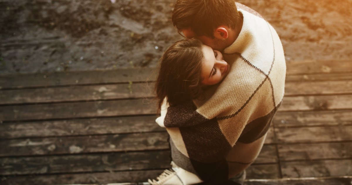 Miłość od pierwszego wejrzenia – dlaczego w nią wierzymy i czym naprawdę jest?