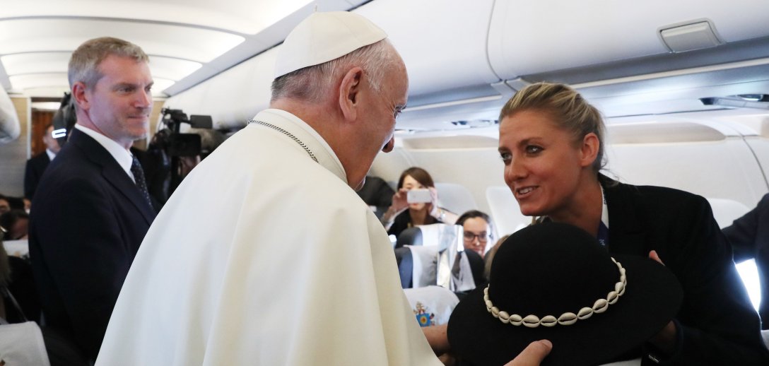 Kobieta za świętymi murami: Magdalena Wolińska-Riedi