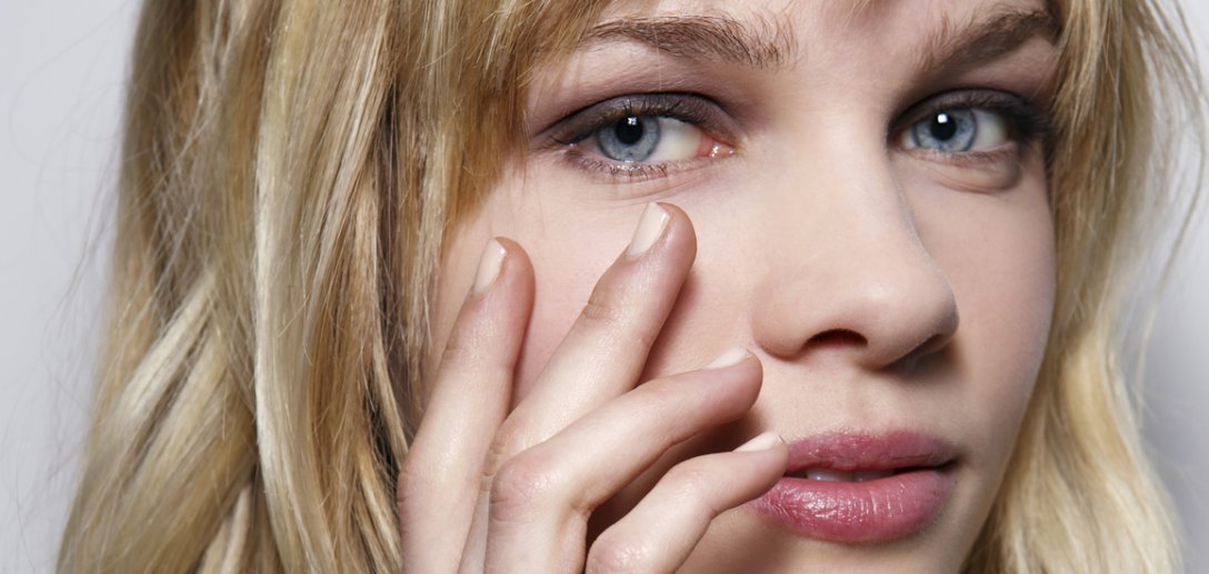 Zdrowy manicure w gabinecie kosmetycznym, czyli jak uniknąć trującego pyłu?