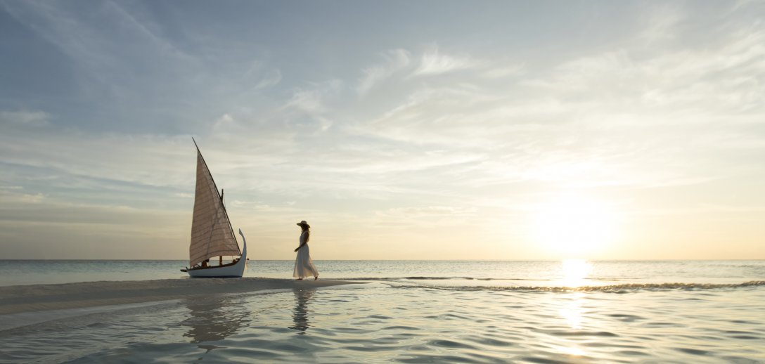 Bajkowe widoki, relaks, zapierająca dech natura. Planujesz wakacje? Poznaj te dwa niezwykłe miejsca na Malediwach