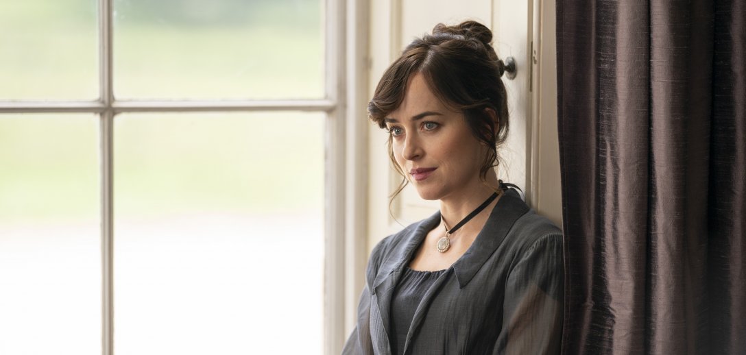 Dakota Johnson przyjaźni się z byłą żoną ukochanego Chrisa Martina i sprzedaje gadżety erotyczne. Dakota jest bardziej niekonwencjonalna niż jej bohaterki