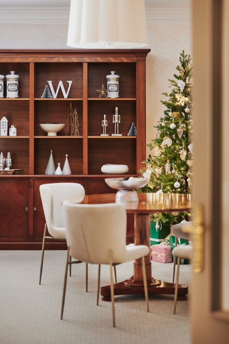 Christmas Suite 2023  (6)
