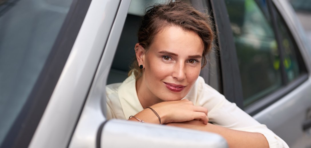 Samochody będą bezpieczniejsze dzięki kamerom we wnętrzach. Latem w życie wchodzą nowe przepisy