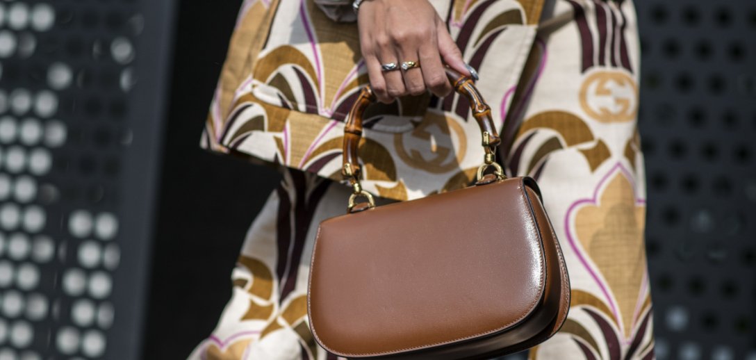 Torebki z bambusową rączką: ponadczasowy klasyk dla miłośniczek stylu vintage