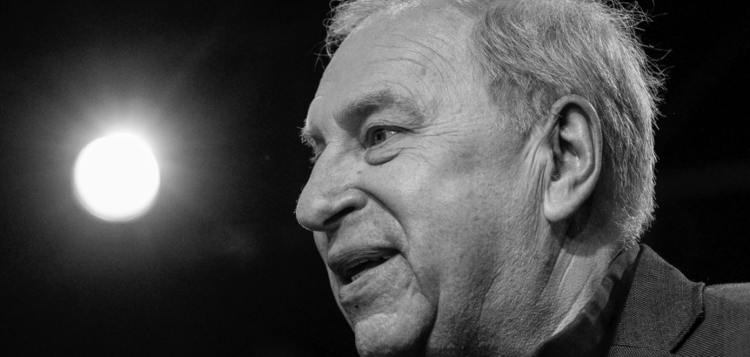 Mistrz. Legenda. Ludzki. Życzliwy. Wspierający. Utalentowany. Gwiazdy wspominają Jerzego Stuhra