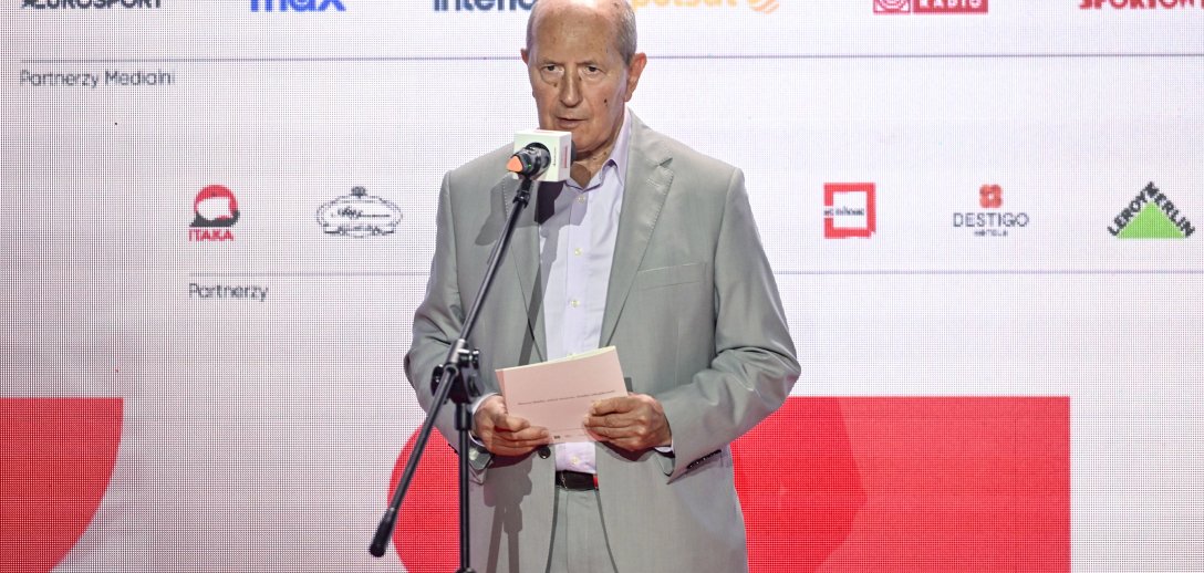 Włodzimierz Szaranowicz w Paryżu. Laureat Telekamery mimo choroby pojawił się na igrzyskach
