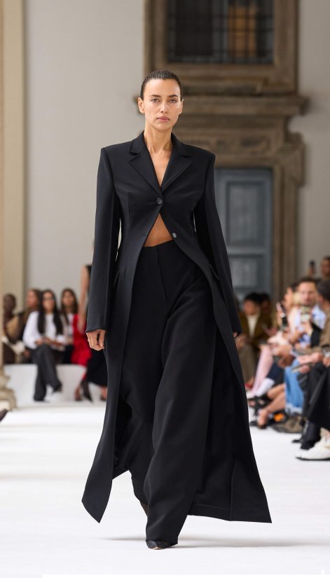 Sportmax_frontlooks_SS25_037