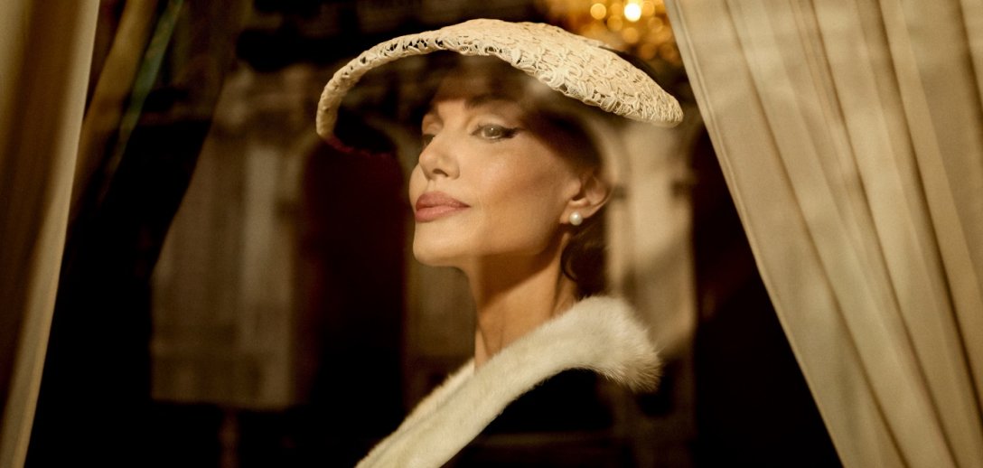 Angelina Jolie jako Maria Callas. Wielkie oczekiwania, mocna rola Jolie, ale film mnie zawiódł