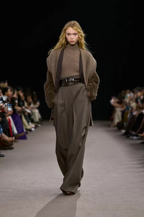 Max Mara FW25 08