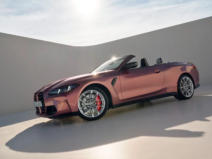 P90536788_highRes_the-new-bmw-m4-conve_11zon