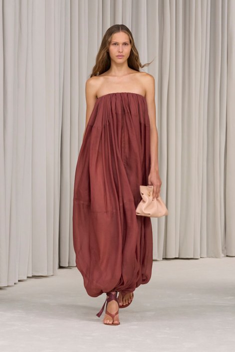ubrania-bubble-trend-wiosna-lato-2025-Ferragamo S25 037