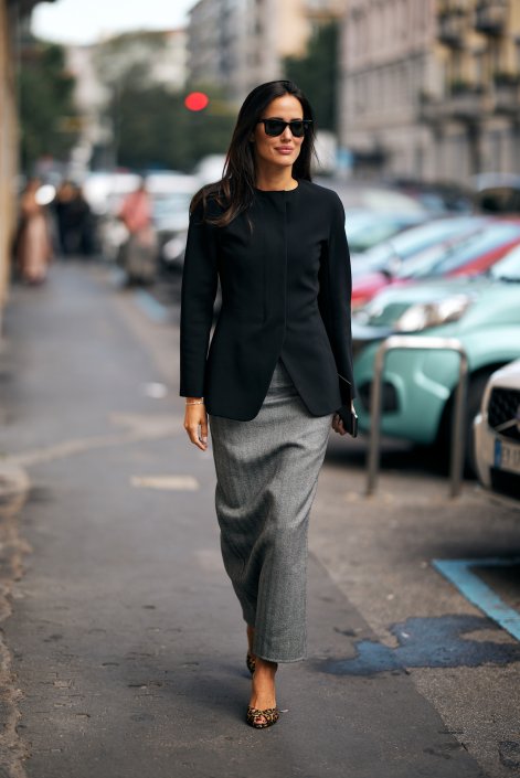 modne-stylizacje-do pracy-na-wiosne-i-lato-2025-Milano str S25 1195