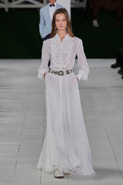 sukienki-boho-trend-wiosna-lato-2025-Ralph Lauren S25 020