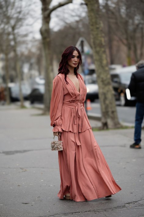 sukienki-boho-trend-wiosna-lato-2025-Paris HC str S25 0736