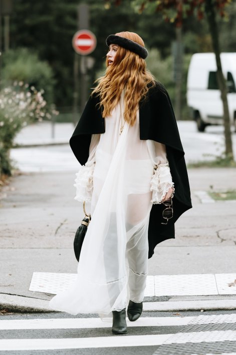 sukienki-boho-trend-wiosna-lato-2025-Paris str S25 1040