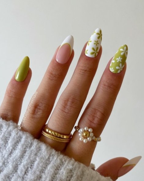 flowe-nails-paznokcie-z-motymem-kwiatów-trend-wiosna-lato-2025-28