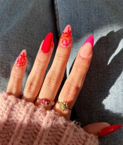 flowe-nails-paznokcie-z-motymem-kwiatów-trend-wiosna-lato-2025-33