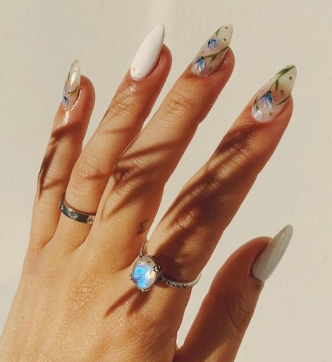 flowe-nails-paznokcie-z-motymem-kwiatów-trend-wiosna-lato-2025-47