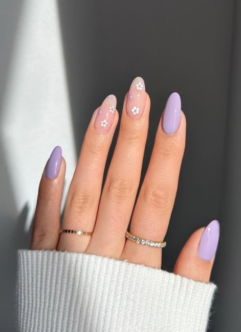 flowe-nails-paznokcie-z-motymem-kwiatów-trend-wiosna-lato-2025-53