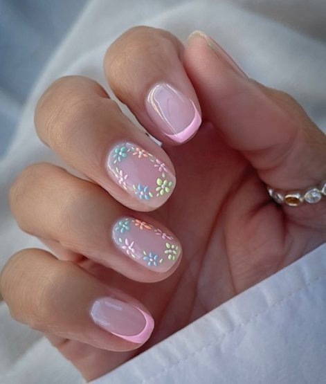 flowe-nails-paznokcie-z-motymem-kwiatów-trend-wiosna-lato-2025-63