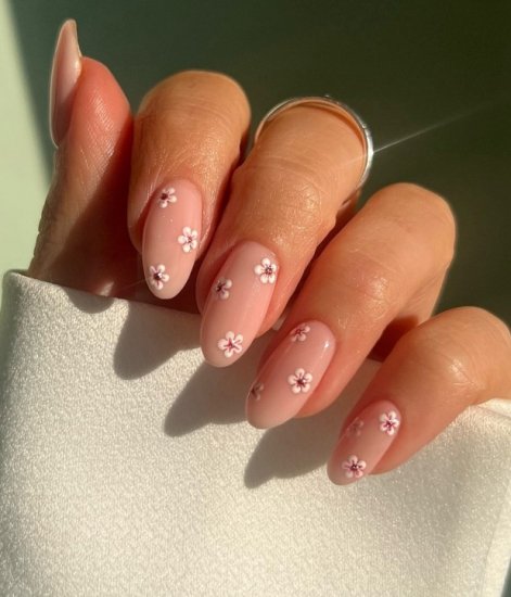 flowe-nails-paznokcie-z-motymem-kwiatów-trend-wiosna-lato-2025-69