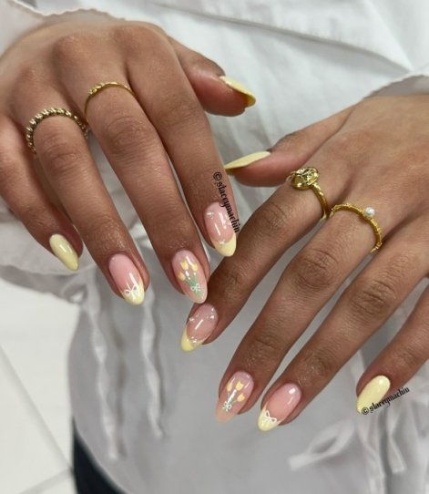 flowe-nails-paznokcie-z-motymem-kwiatów-trend-wiosna-lato-2025-82