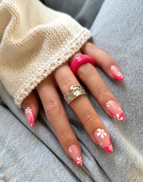 flowe-nails-paznokcie-z-motymem-kwiatów-trend-wiosna-lato-2025-83