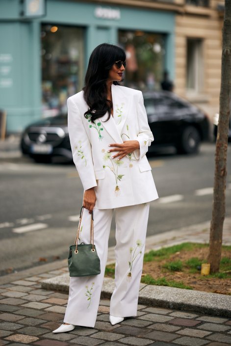 modne-garnitury-wiosna-lato-2025-Paris str S25 2877