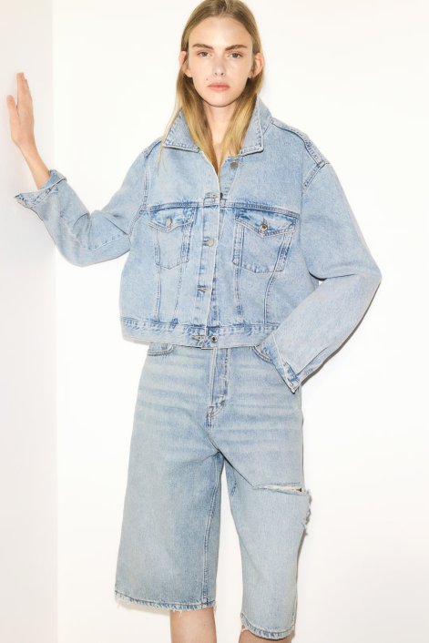 denimowe jortsy hitem lata 2025