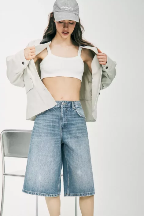 denimowe jortsy hitem lata 2025