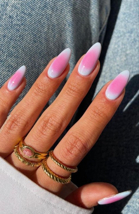 aura-nails-modne-paznokcie-na-lato- 2025-6