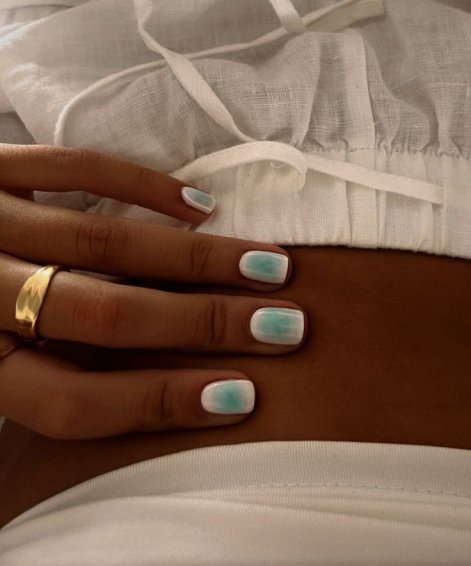 aura-nails-modne-paznokcie-na-lato- 2025-12