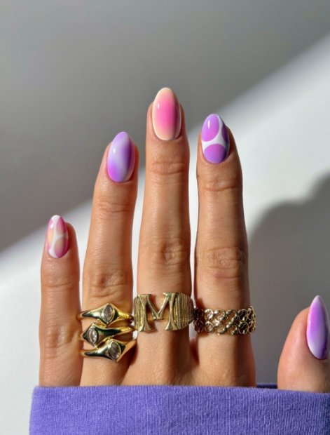 aura-nails-modne-paznokcie-na-lato-2025-5