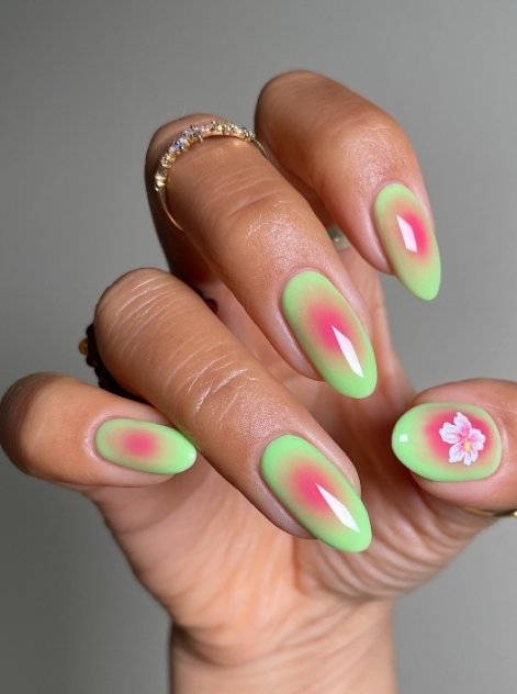 aura-nails-modne-paznokcie-na-lato-2025-2