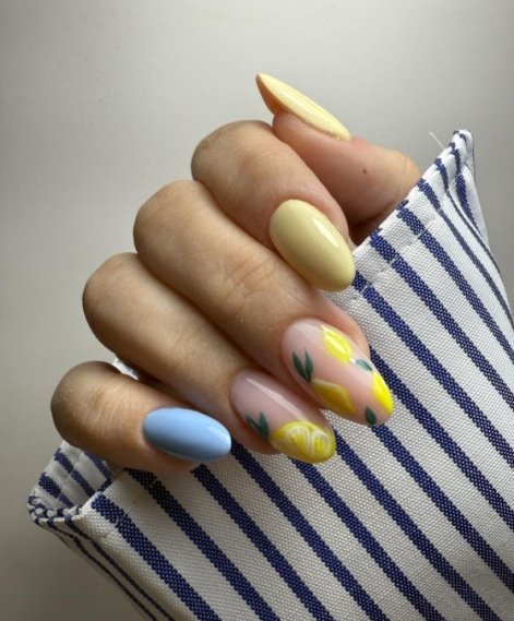 lemon-nails-modne-paznokcie-na-lato-2025-14