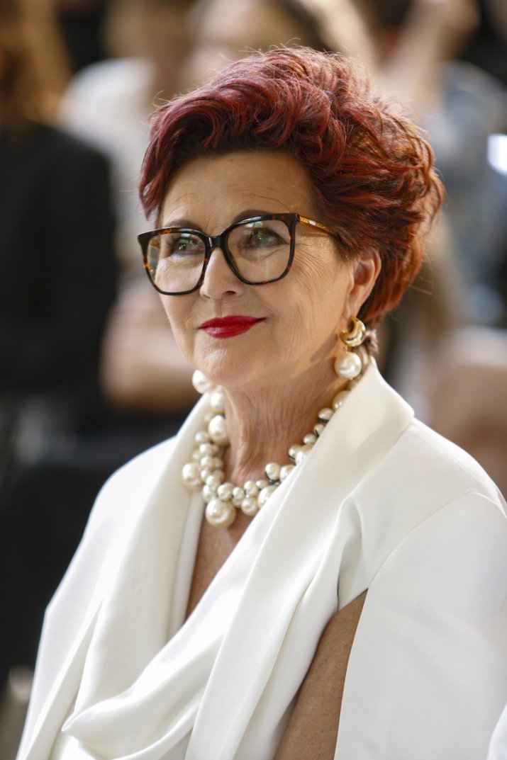 Pierwsza Dama Jolanta Kwaśniewska nie zwalnia tempa. Jej fundacja ponownie wspiera seniorów