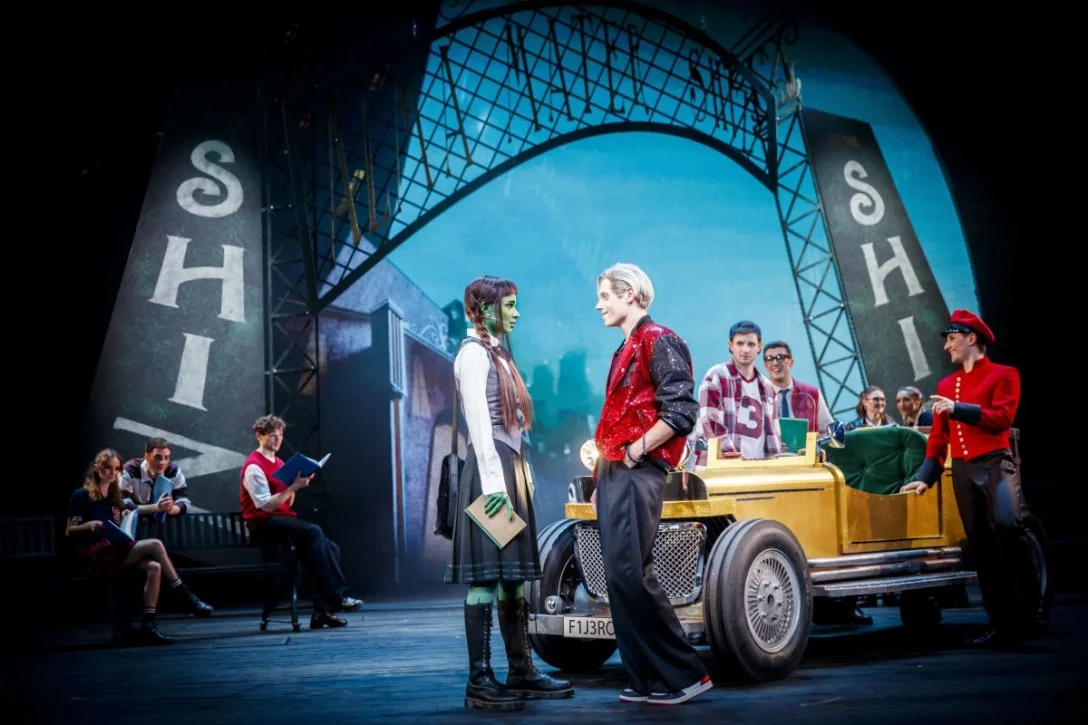 Wicked: broadwayowski klasyk zachwyca na deskach Teatru ROMA i zaprasza do magicznej Krainy Oz