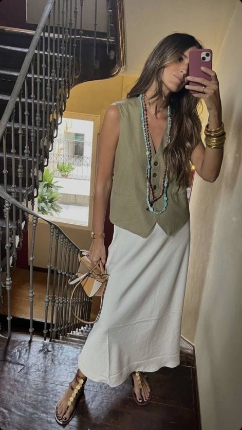 buty-z-metalowym-akcentem-trend-na-lato-2025-4
