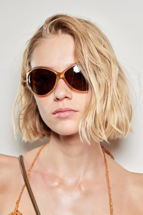 riviera-bob-modna-fryzura-na-lato-2025-Ferretti bbt S23 006