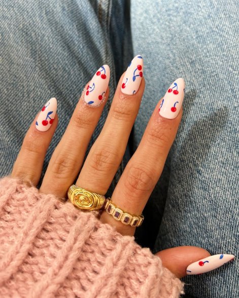 cherry-nails-modne-paznokcie-na-lato-2025-11