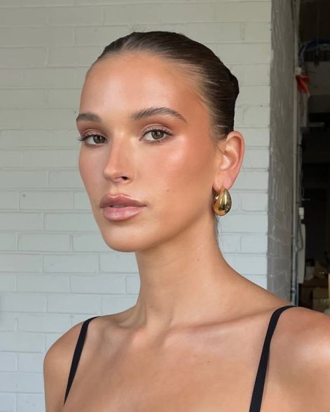 toasty-glam-make-up-modny-makijaż-na-lato-2025-4