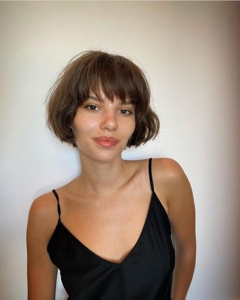 pageboy-bob-modna-fryzura-na-lato-2025-2
