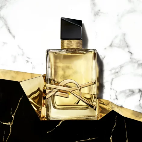 perfumy z nuta ambry