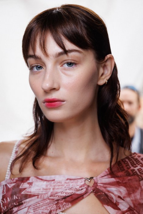 blurred-lips-trend-na-lato-2025-Marco Rambaldi bks S25 021