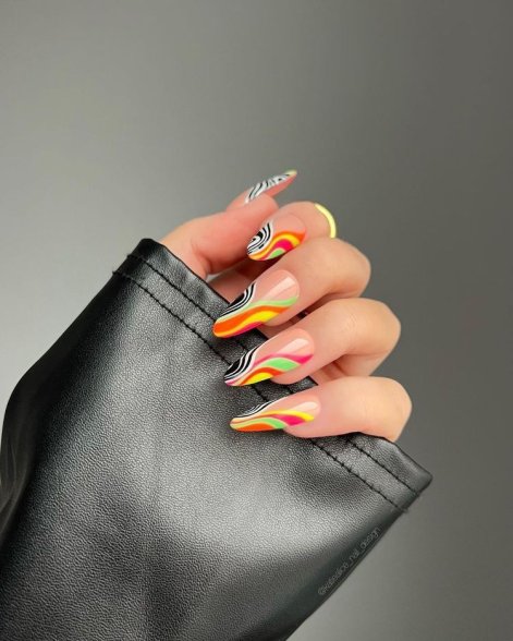 pucci-nails-modny-manicure-jesien-2025-23