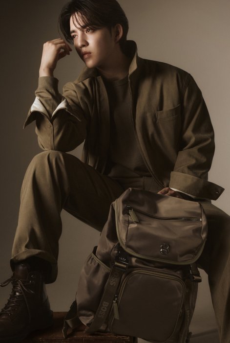 FALL_WINTER_2025_BOSS_GLOBAL_CAMPAIGN_SCOUPS_002_2x3__image-mid-res