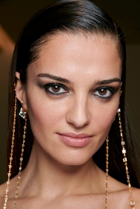 smoky-eye-Hobeika HC bks S23 033