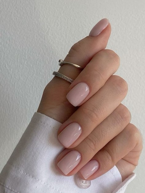 scandi chic nails9