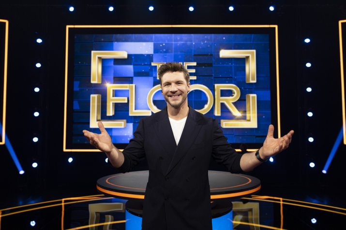 15158036_the-floor-odcinek-2_ORIGINAL