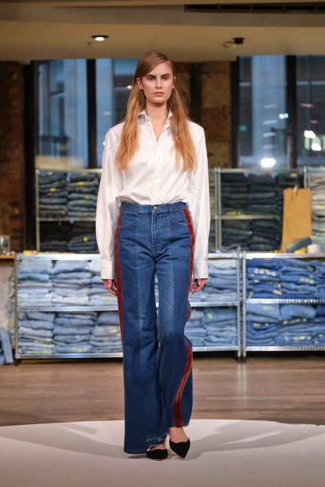 jeansy-flare-trendy-jesień-zima-2025-2026-Elv Denim PO F25 023